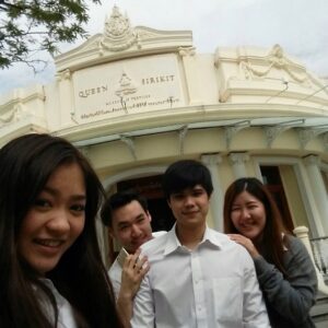 Interview expert+information archiving at Queen Sirikit Museum of Textiles